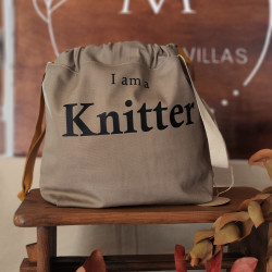 Bolsa I am a Knitter topo
